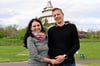 Jana und Steffen Zirkel sind seit  17 Jahren verheiratet. Auf der Aussichtsplattform des Jahrtausendturms in Magdeburg machte Steffen Zirkel seiner Traumfrau 2006 einen Heiratsantrag.