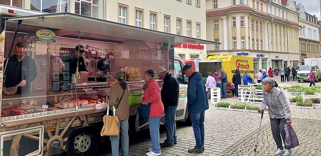 Der Wochenmarkt in der Zeitzer Innenstadt wächst.