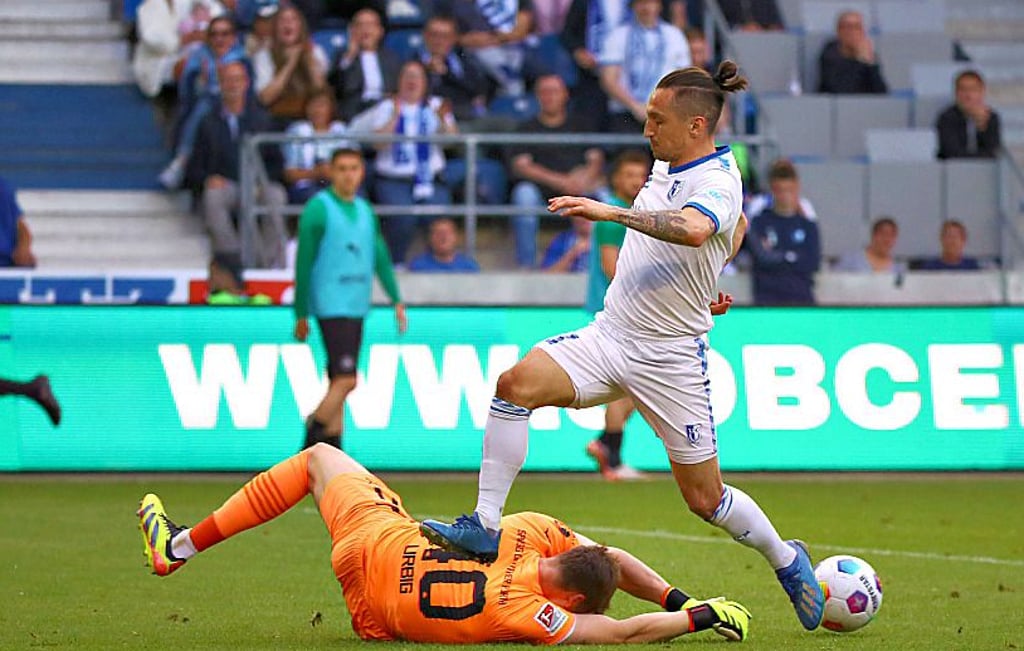 Baris Atik (r.) machte ein gutes Spiel für den FCM gegen Fürth.
