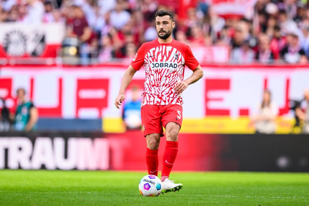 Freiburgs Verteidiger Manuel Gulde fällt verletzt aus.