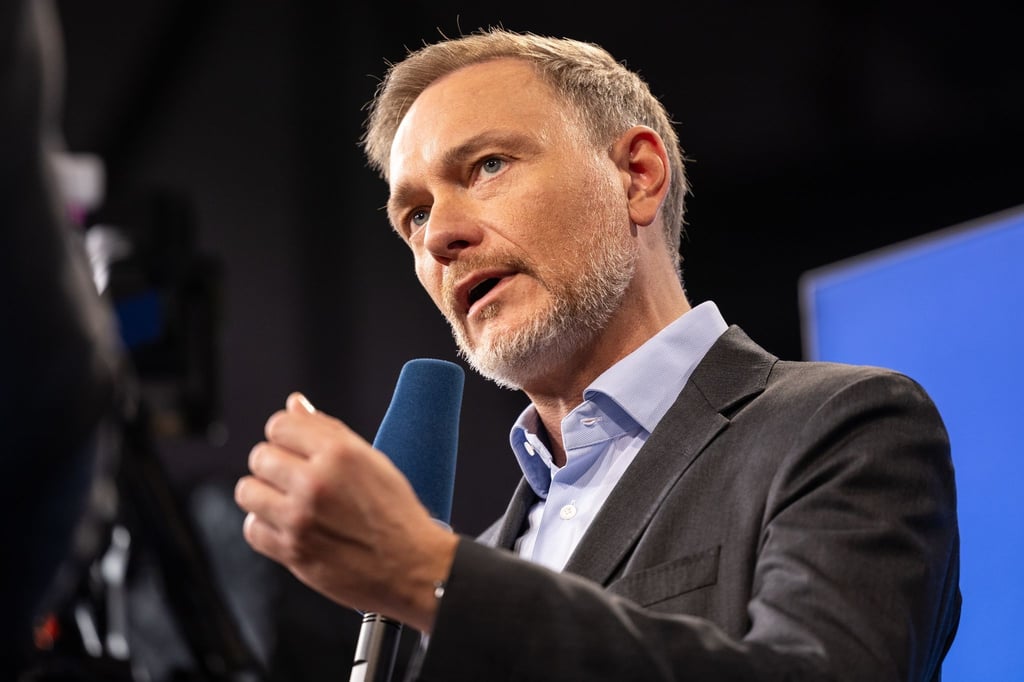 Christian Lindner hat die Ministerien zum Sparen aufgerufen, mehrere Ressorts fordern allerdings mehr Geld.