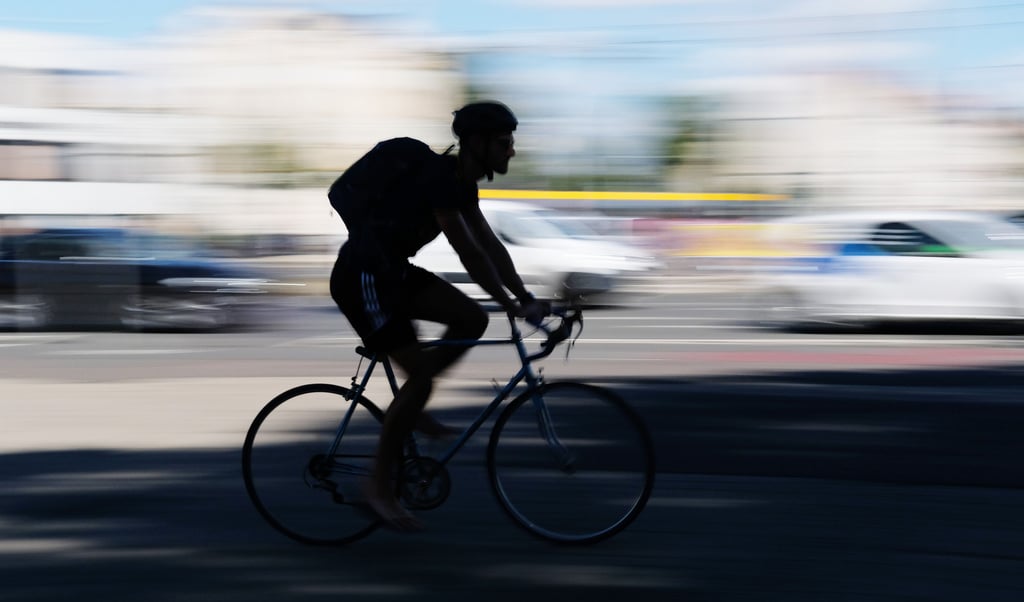 In Hohendodeleben ist ein Mann nach einem Sturz mit seinem Rennrad gestorben.