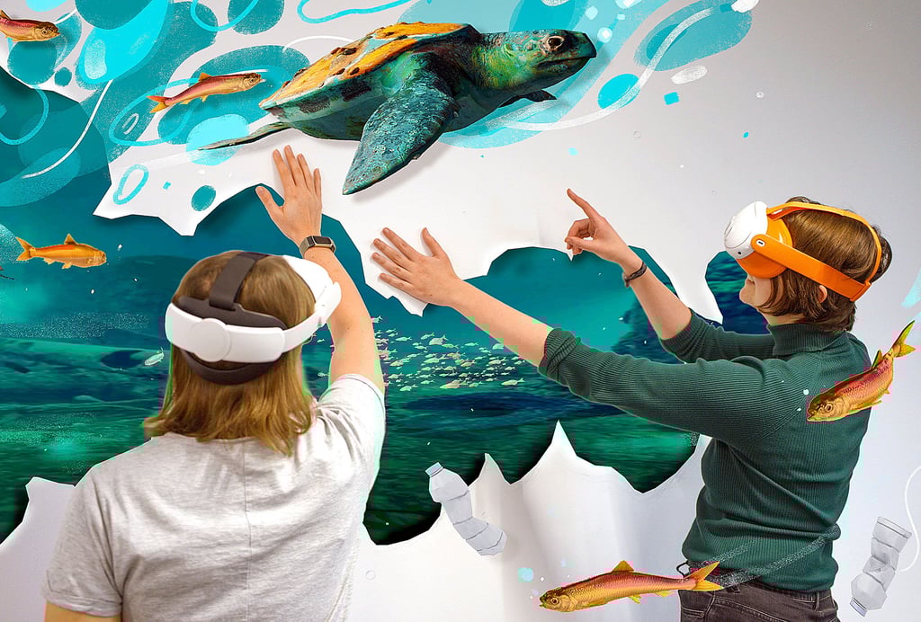 Durch die VR-Brille auf dem Kopf ist es möglich, die weiße Wand wegzuwischen und eine Unterwasserelt mit Fischen und Schildkröten erscheinen zu lassen.