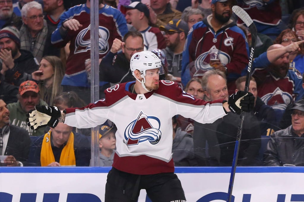 Waleri Nitschuschkin ist mit bislang neun Toren in den Playoffs der erfolgreichste Torschütze der Avalanche.