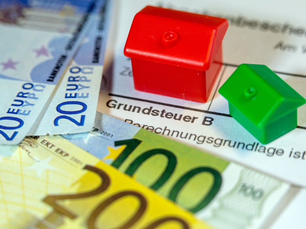 Zu wenig Geld und Steuereinnahmen: Landkreis und Kommunen stecken in der finanziellen Klemme.