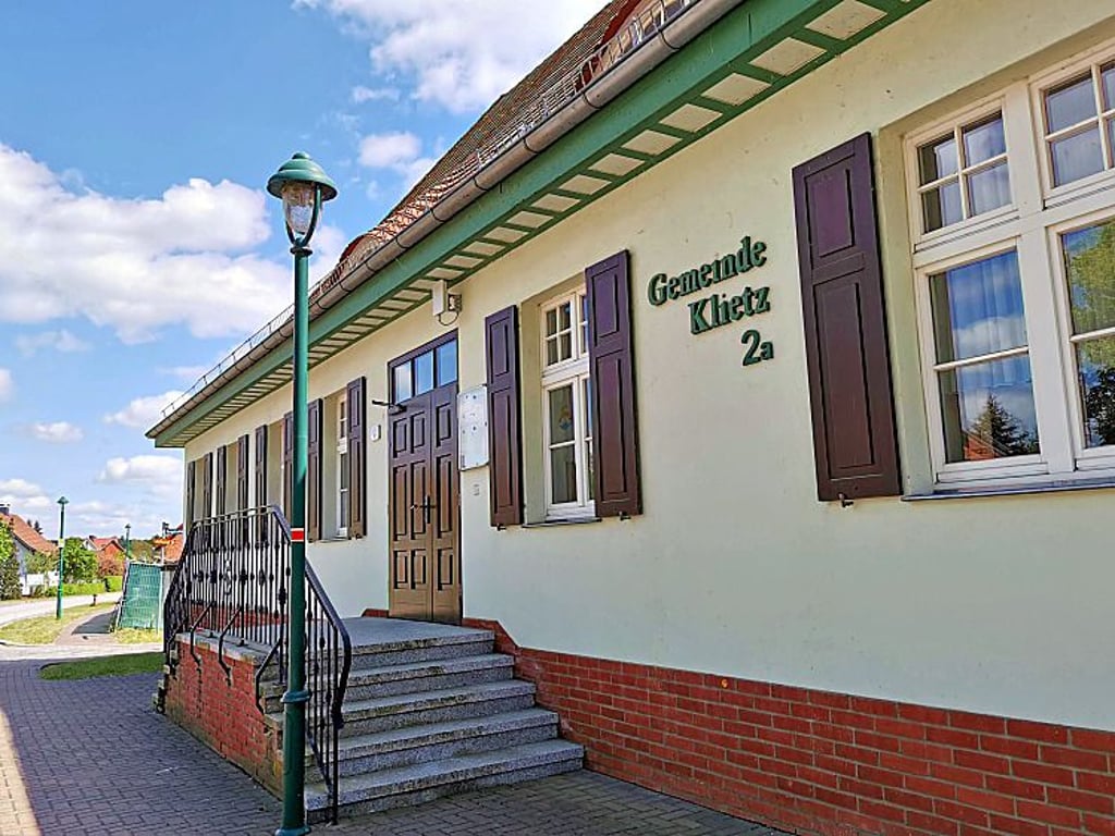 Kostenloses Internet gibt es in Klietz in der Nähe der Ortsverwaltung.