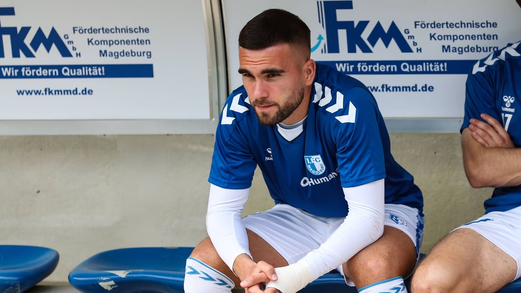 Emir Kuhinjas Stammplatz ist die Ersatzbank beim 1. FC Magdeburg. Der im Winter geholte Stürmer spielt in der 2. Bundesliga noch keine große Rolle.