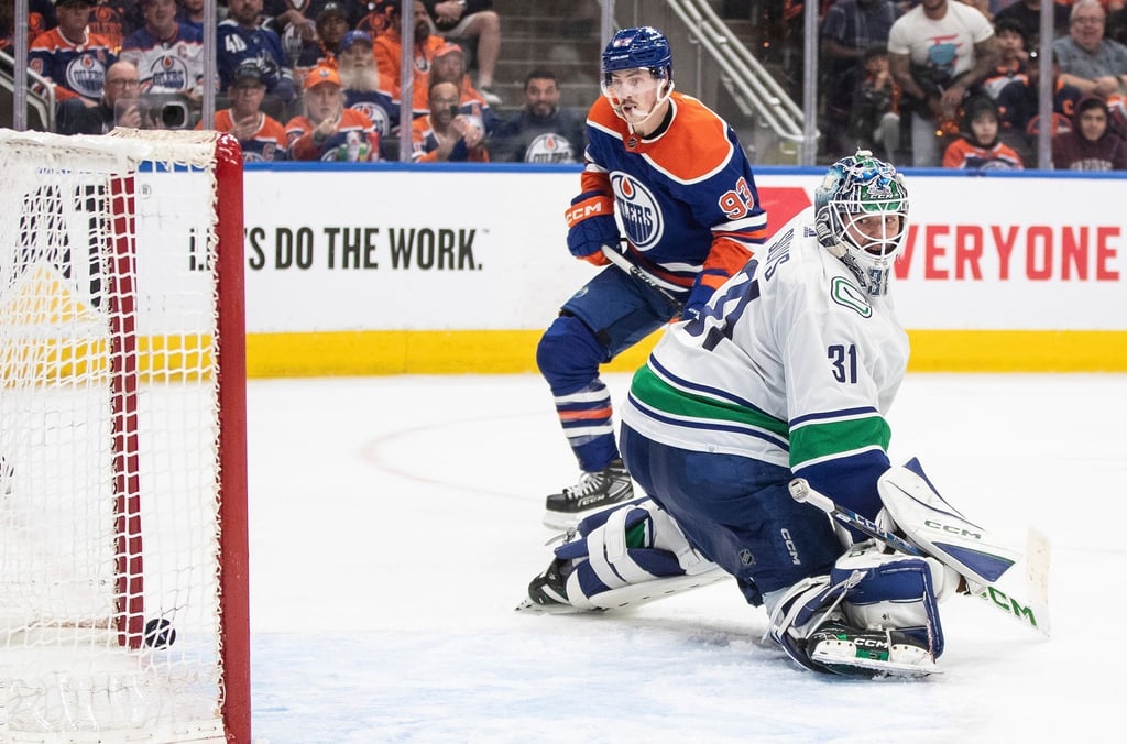 Die Edmonton Oilers besiegten die Vancouver Canucks mit 3:2.