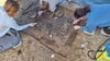 Das Grab im Ortsteil Exing, nach dem das Skelett als „Exinger“ bezeichnet wird, wurde bei einer Untersuchung vor Bauarbeiten entdeckt.