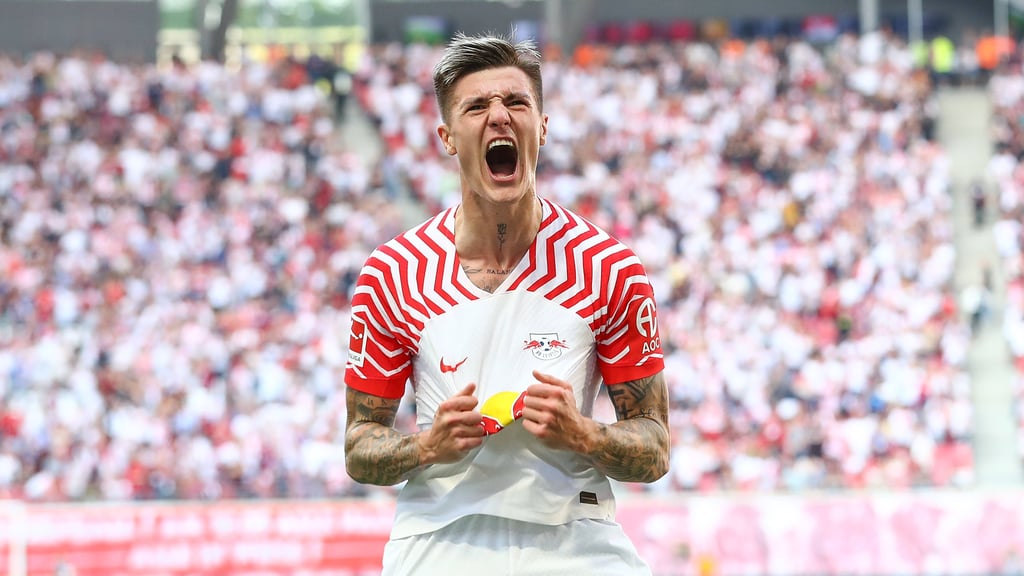 Sesko nach seinem Tor gegen Werder Bremen.