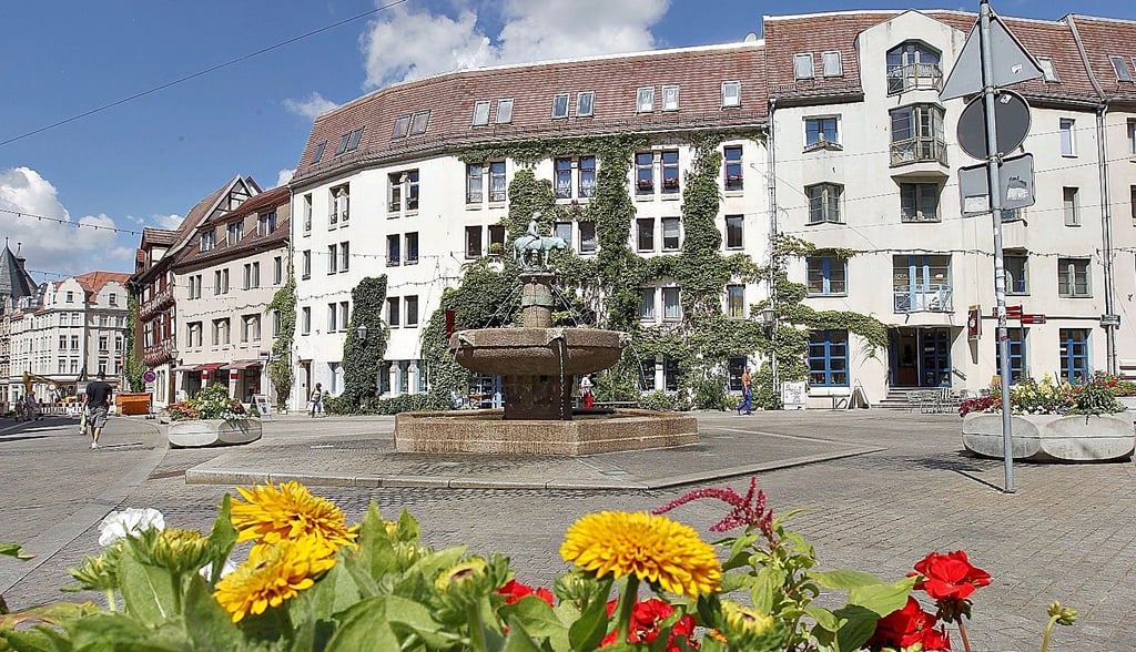 Trägt die Handschrift der Architektin Sigrid Schaller: Bebauung am Alten Markt in Halle.