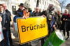 Demonstration vor dem Landtag im Jahr 2021 für die Auskofferung der Giftschlammgrube Brüchau. Die Beräumung der Anlage ist auch drei Jahre später trotz Landtagsbeschluss nicht in Sicht.