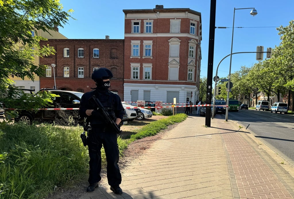 Polizisten sind im Süden der Landeshauptstadt im Einsatz.
