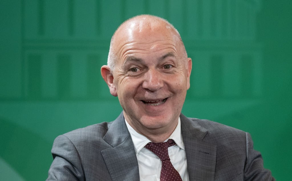 DFB-Präsident Bernd Neuendorf hofft auf den Zuschlag für die Frauen-WM 2027.