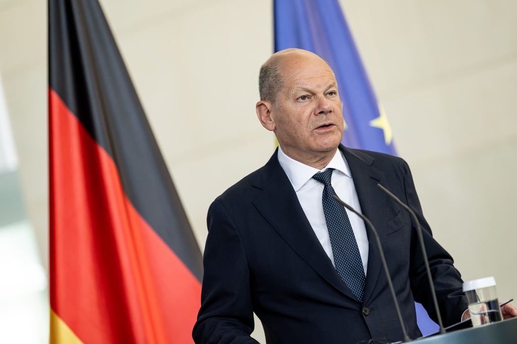 Bundeskanzler Olaf Scholz (SPD) spricht auf einer Pressekonferenz.
