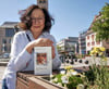  Regina Braunsdorf mit ihrem aktuellen Roman „Ulka. Menschin Sefia“