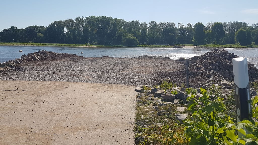 Die Sanierung der Räbeler Fähranleger (Werben/Elbe) verzögert sich noch bis mindestens Anfang August.