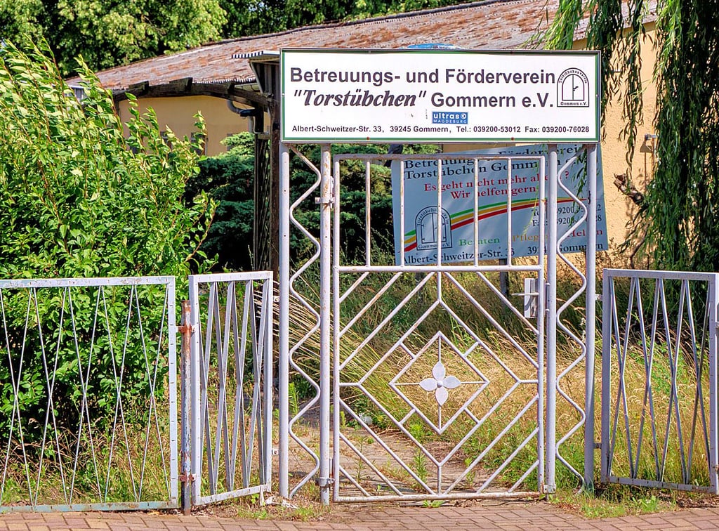 Für das leerstehende Gebäude in der Albert-Schweitzer-Straße, in dem über Jahre der Torstübchenverein residierte, ist eine Lösung zur Nachnutzung auf den Weg gebracht worden.