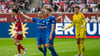 Niederlage zum Saisonanbschluss der 2. Bundesliga: Magdeburgs Baris Atik (l.) und Connor Krempicki bei der Niederlage des FCM gegen Fortuna Düsseldorf. .