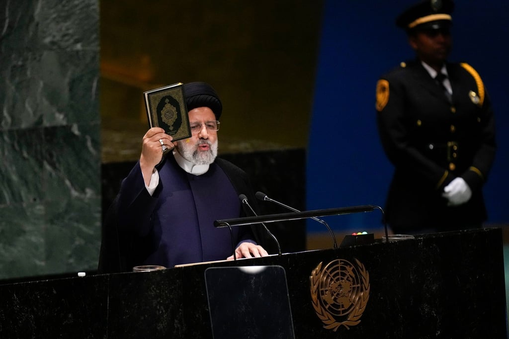 Ebrahim Raisi hat den Absturz des Präsidenten-Hubschraubers im Iran nicht überlebt.