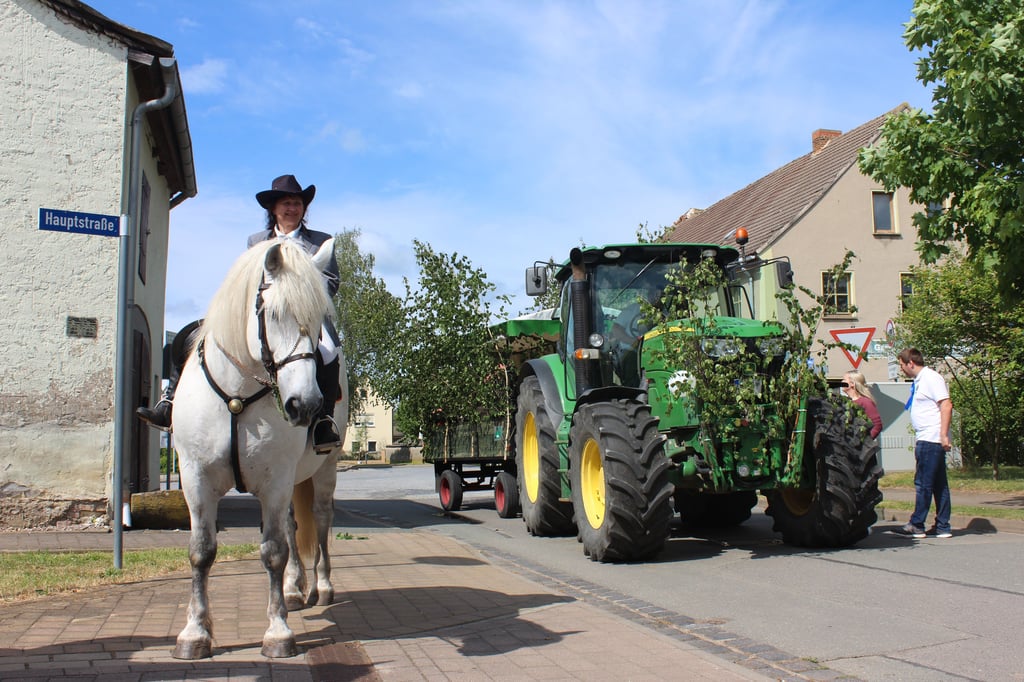 Ein Pfingstfest mit langer Tradition gibt es in Albersroda im Weida-Land
