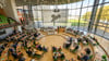 Blick in den Plenarsaal während einer Sitzung des Sächsischen Landtags.
