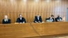 Die 1. Große Jugendkammer des Landgerichts Kassel vor Beginn der Verhandlung im Fall einer getöteten 14-Jährigen aus Bad Emstal.