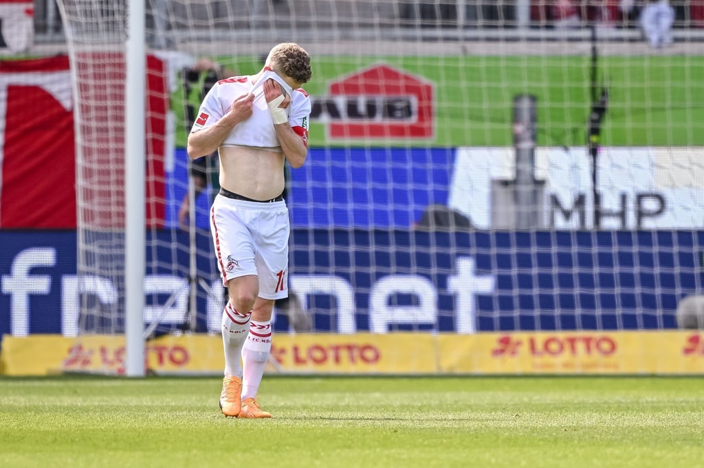 Florian Kainz und sein FC Köln steigen aus der Bundesliga ab.