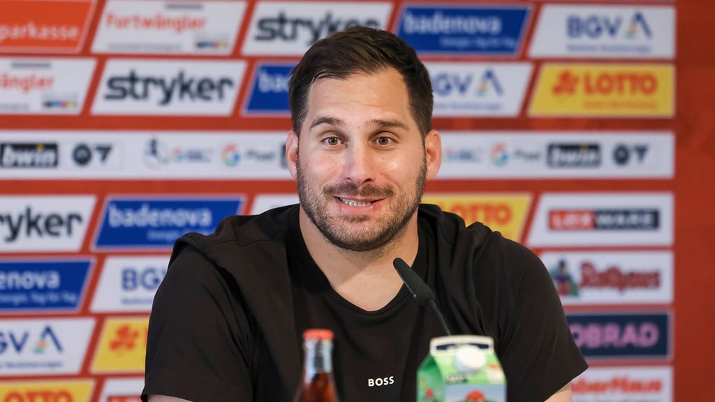 Saban Uzun nach dem Spiel der Frauen gegen Freiburg.