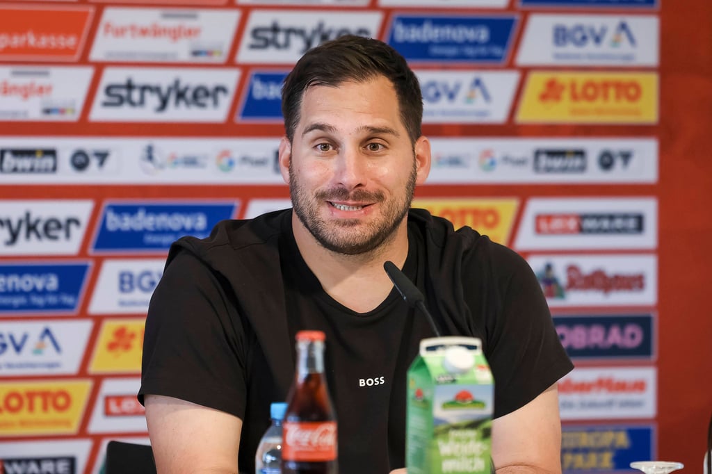 Saban Uzun nach dem Spiel der Frauen gegen Freiburg.