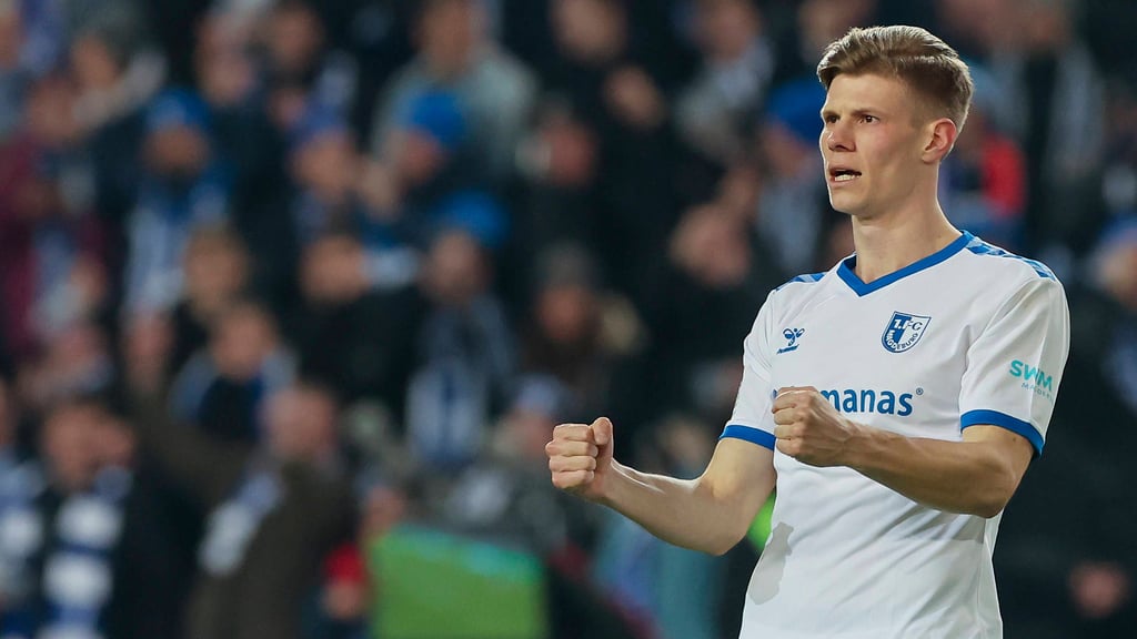 Nach drei Jahren verlässt Luca Schuler den 1, FC Magdeburg Ende Juni 2024 ablösefrei. Den Fans dankte für die tolle Zeit.