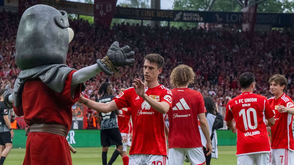 Bundesligist FC Union Berlin kommt zu einem Testspiel nach Leipzig - allerdings nach Leutzsch zu Chemie, nicht in die Red-Bull-Arena zu RB.
