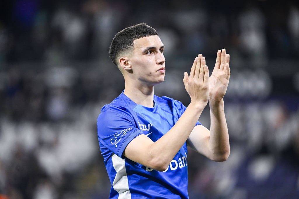 Genk-Profi Bilal El Khannouss ist international offenbar heiß begehrt. Neben RB Leipzig soll auch Bayer Leverkusen interessiert sein.