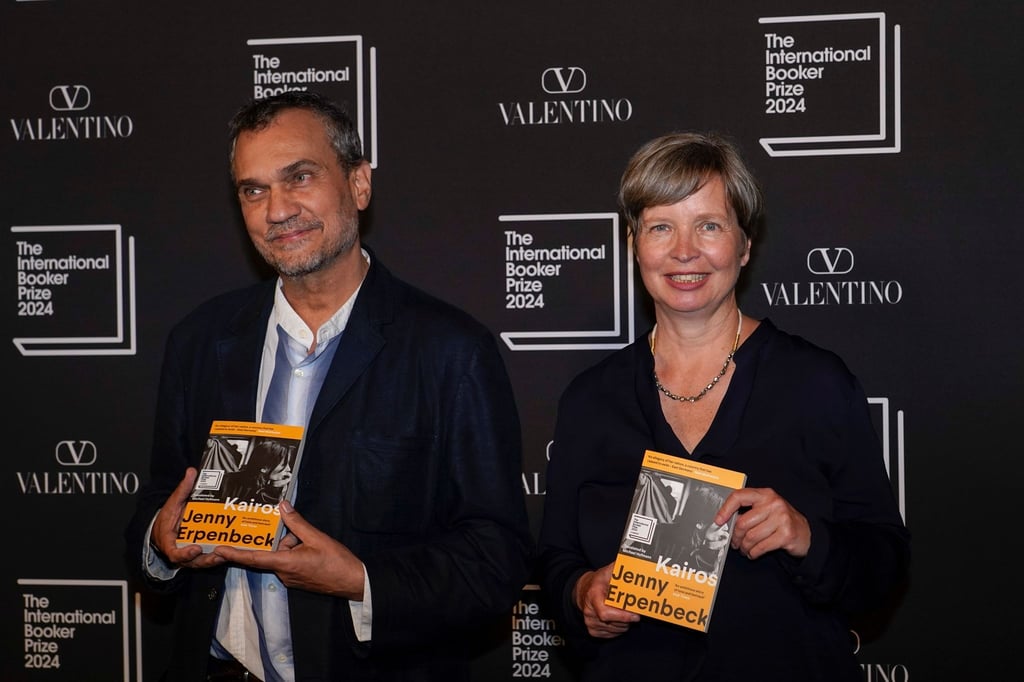 Autorin Jenny Erpenbeck und Übersetzer Michael Hofman teilen sich das Preisgeld in Höhe von 50.000 Pfund.