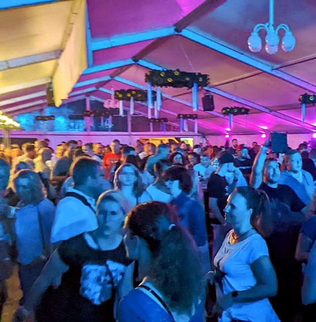 Das Festzelt wird vermutlich wieder aus allen Nähten platzen.