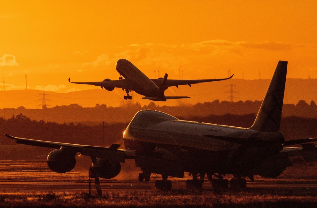 Ein Ziel der Airlines: Die Flieger sollen möglichst voll besetzt abheben.