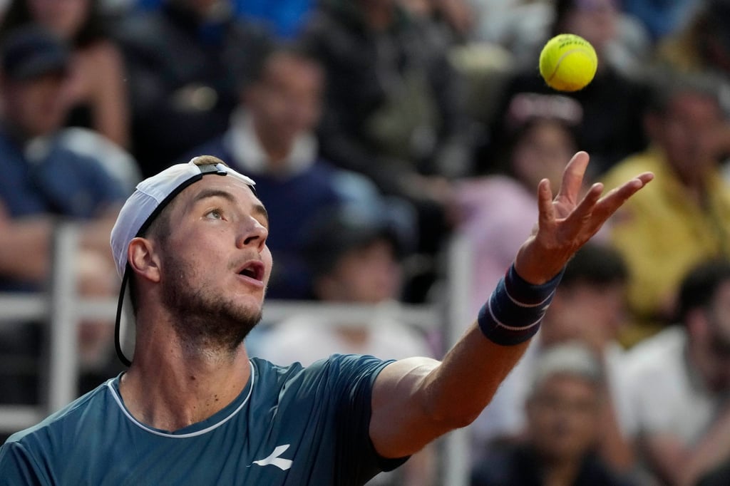 Struff glaubt an Alexander Zverev in dessen Auftaktmatch bei den French Open gegen Rafael Nadal.