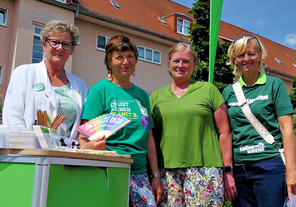 Wahlkampf führen Petra Rehm, Johanna Michaelis, Martina Müller und Cati Wolter (v. l.) nur als Gruppe