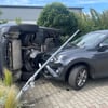 Bei einem Unfall auf einem Parkplatz entstand ein Sachschaden von mehr als 100.000 Euro.