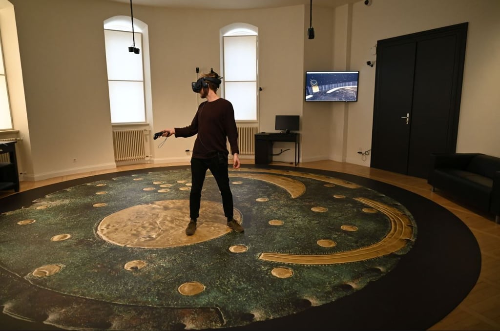 Im Besucherzentrum Arche Nebra startet am 1. Juni die Sonderschau "Die Himmelsscheibe von Nebra – eine virtuelle Reise".