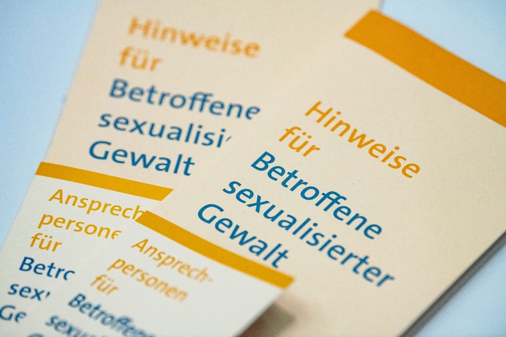 „Ausdrücklich bedauert das Erzbistum den nicht nur aus heutiger Sicht unverantwortbaren Einsatz des Priesters.“