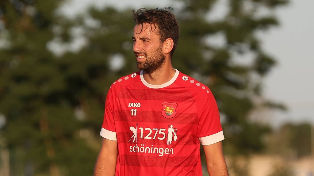 Christian Beck im Dress vom FSV Schöningen.