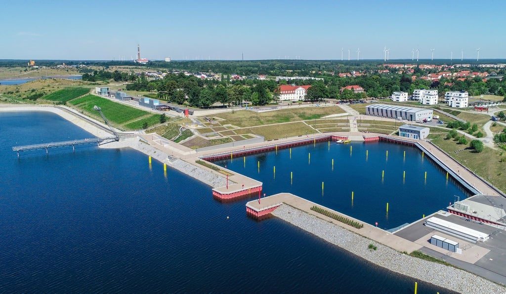 Zu den Lausitzer Gewässern, die für Wassersport und zum Baden freigegeben werden sollen, gehört der Großräschener See.