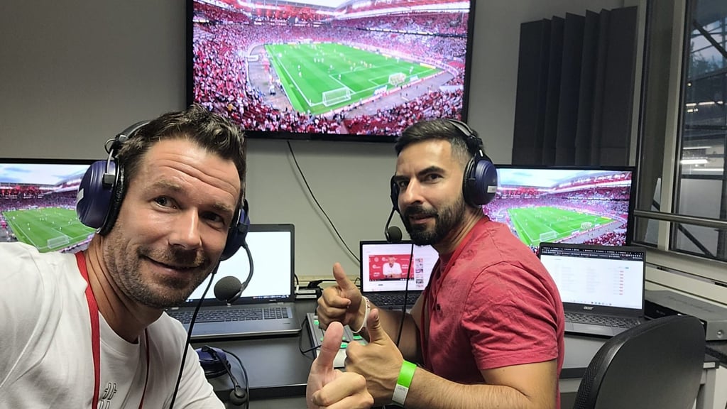 Die Gesichter zu den Stimmen des Fanradios: Sven Körbs und Ronny Muhm von bullenfunk.fm.