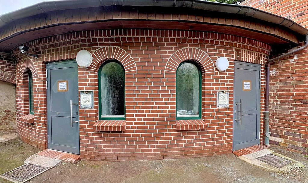 Die Toiletten im Burggarten sind derzeit nicht zu nutzen.