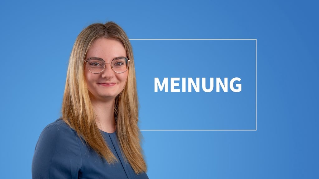 Alina Bach ist Volontärin bei der Volksstimme.
