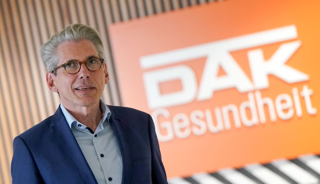 Die unterschiedliche Behandlung von GKV- und Privatversicherten beim Bürgergeld ist aus Andreas Storms Sicht ein „sozialpolitischer Skandal erster Ordnung“.