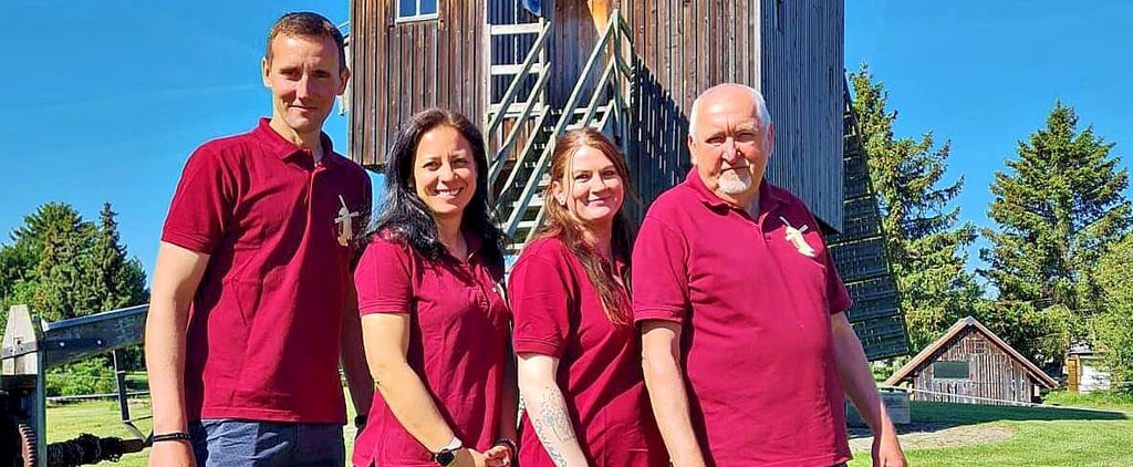 Der neue, verjüngte Vorstand des Heimat- und Windmühlenvereins in Grieben: Tobias Hochmuth (37), Miriam Schöne (40), Maria Plötze (34) und Klaus Wolf (68).