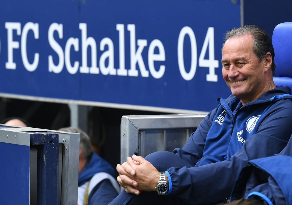 Die aktuelle Entwicklung beim FC Schalke 04 bereitet Huub Stevens Sorgen.