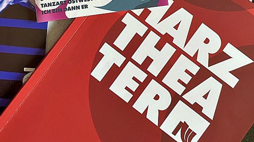 Das neue Spielzeitheft des Harztheaters ist da.